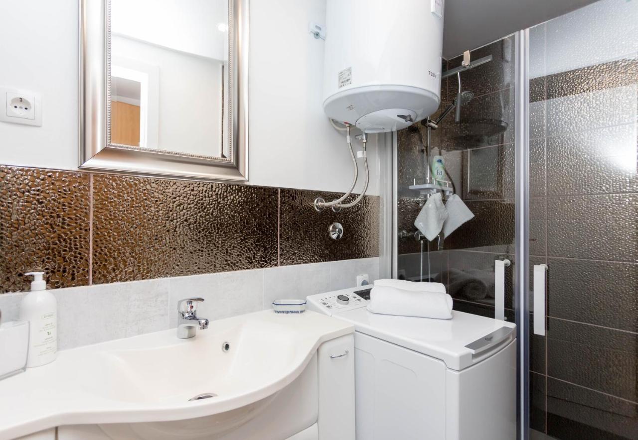 Holiday House Antique Kostanje Ngoại thất bức ảnh